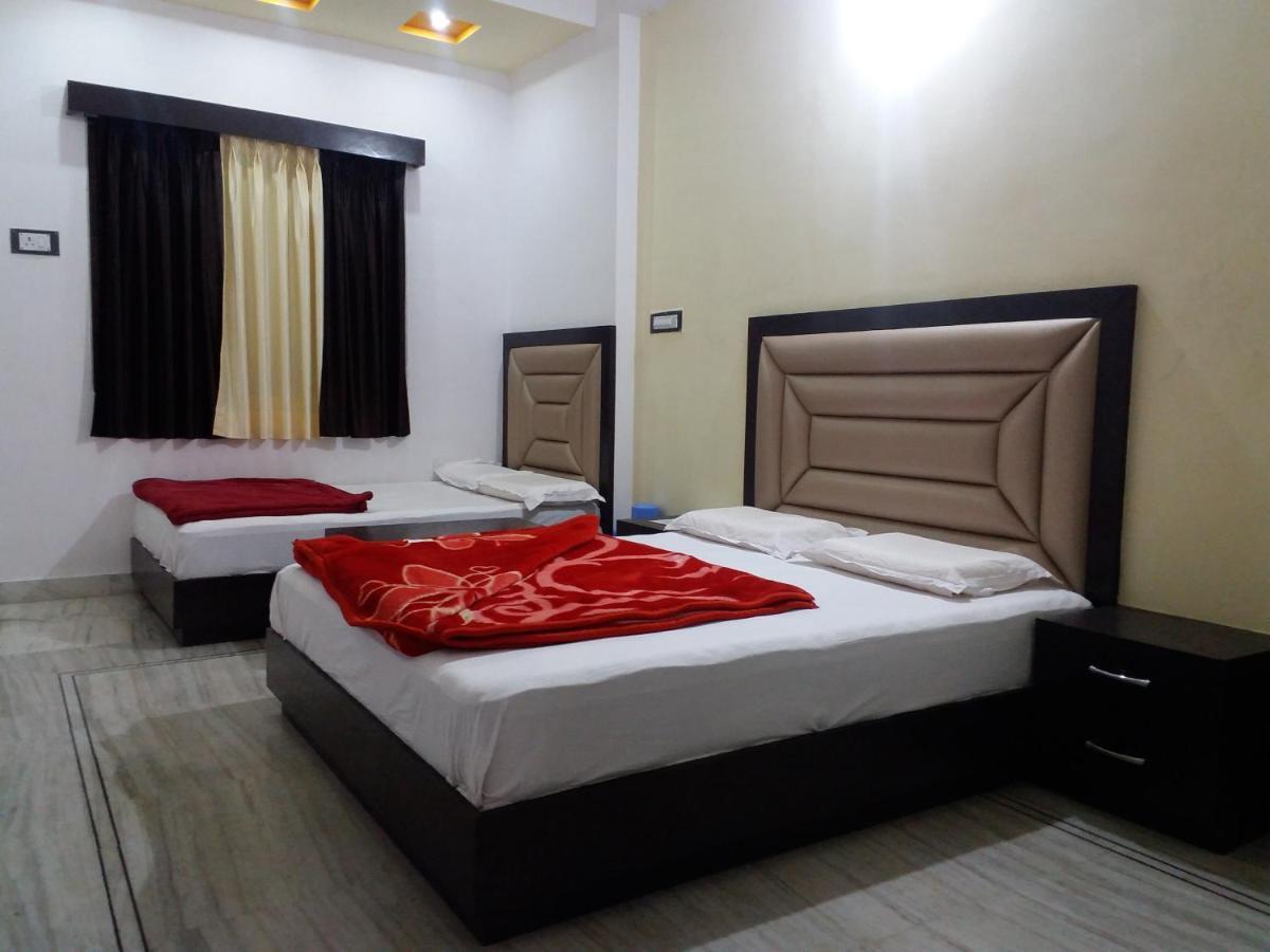 Hotel Vinayaka Nāthdwāra Exterior foto