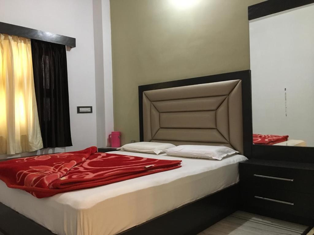 Hotel Vinayaka Nāthdwāra Exterior foto